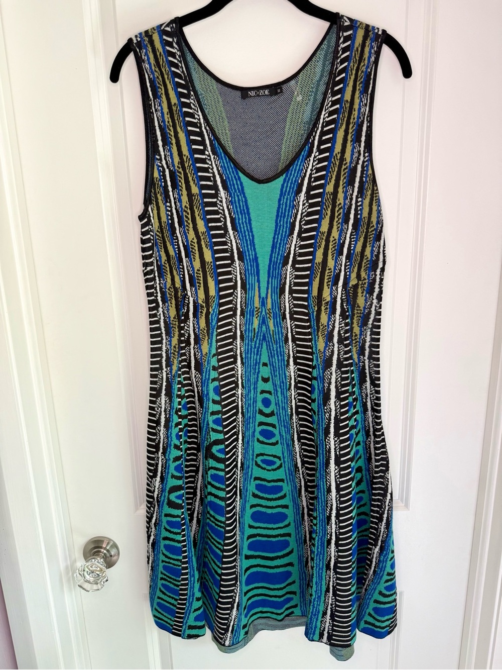 Nic+Zoe Geometric Print Fit and Flare Sleeveless Knit Dress Blue/Green size M